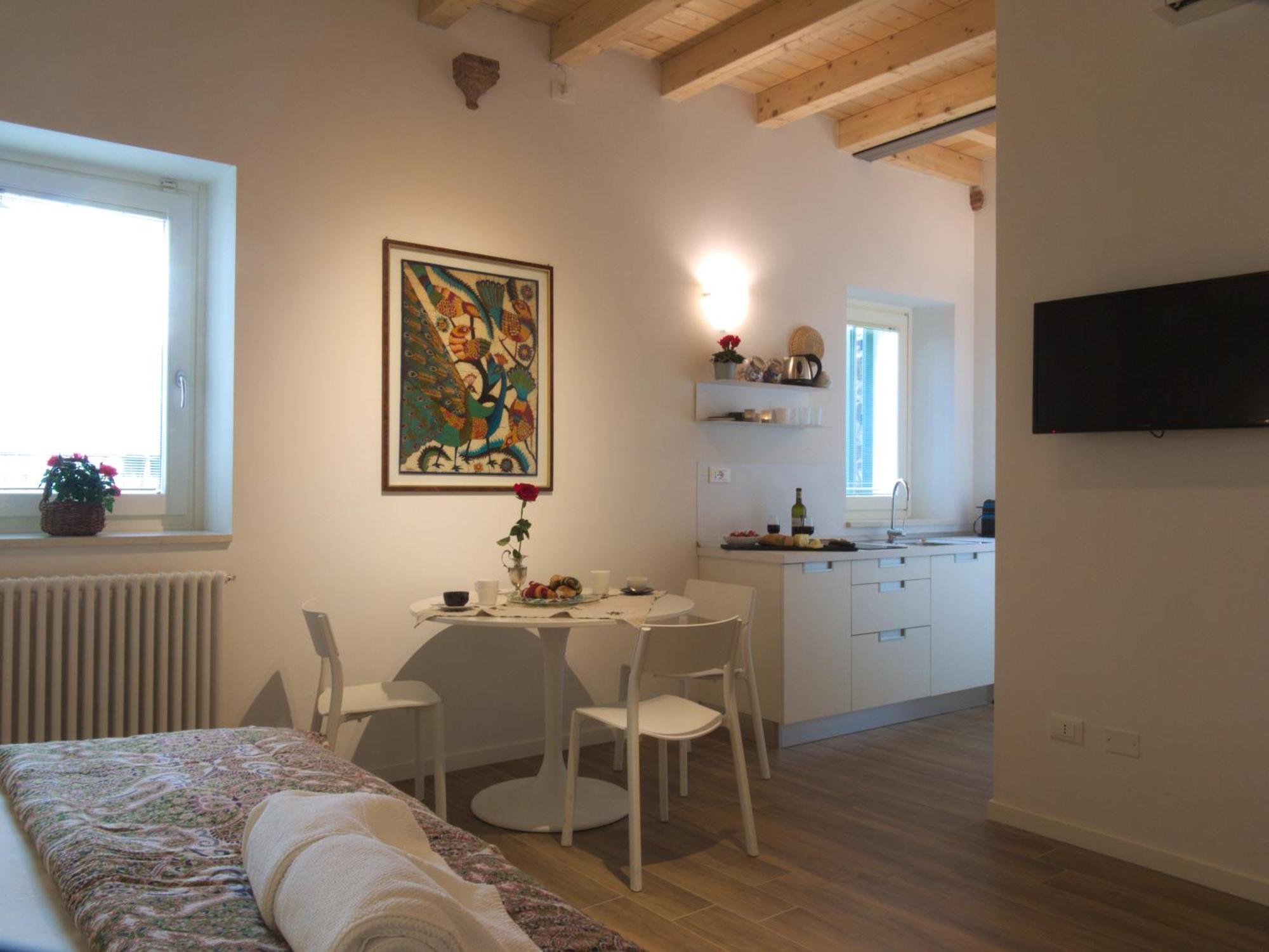 Ai Portoni Apartamento Verona Exterior foto